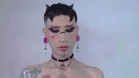     online show from 2, 10, 2025