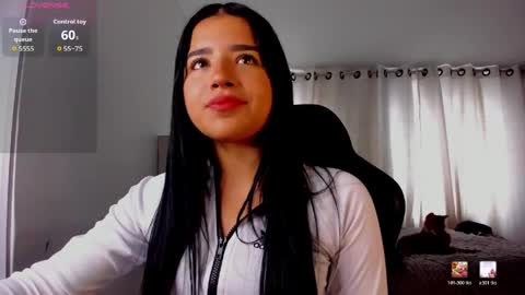 aliice_walker_ online show from 27, 3, 2026