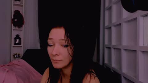 Snapshot of alina_cute_ chatting on 18, 12, 2024 Alina online show from 18, 12, 2024