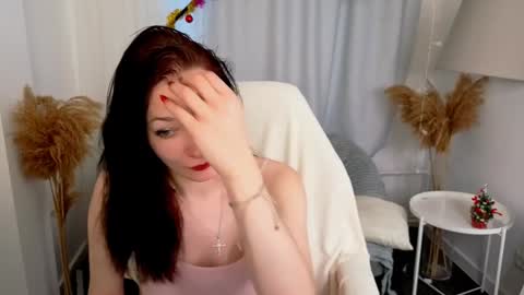 Snapshot of alina_cute_ chatting on 4, 1, 2025 Alina online show from 4, 1, 2025