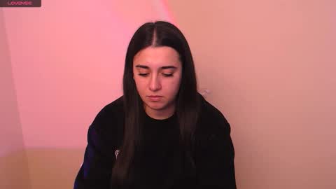 Snapshot of alinaasti_ chatting on 6, 2, 2026 Alina online show from 6, 2, 2026