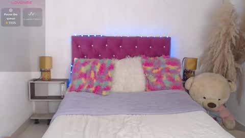 Snapshot of alinakiss_ chatting on 29, 9, 2025 lili online show from 29, 9, 2025