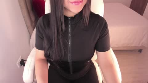 Snapshot of alinaowens chatting on 18, 1, 2025 alinaowens online show from 18, 1, 2025