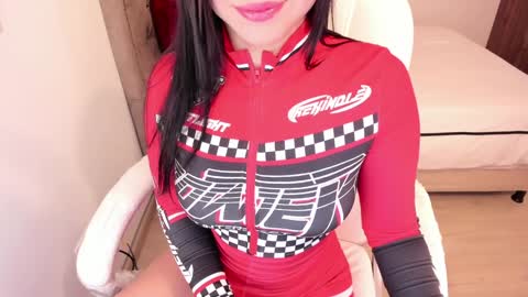 Snapshot of alinaowens chatting on 25, 1, 2025 alinaowens online show from 25, 1, 2025