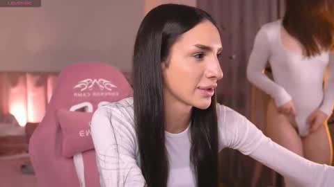 Snapshot of alinapulse chatting on 24, 10, 2025 alinapulse online show from 24, 10, 2025