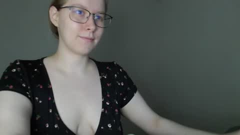 alinasei online show from 3, 7, 2026
