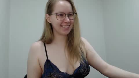 alinasei online show from 7, 7, 2026