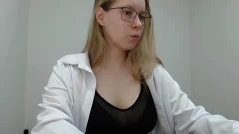 alinasei online show from 12, 7, 2026