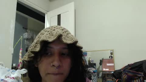Snapshot of alinawoolf_ chatting on 25, 5, 2026 Ali online show from 25, 5, 2026