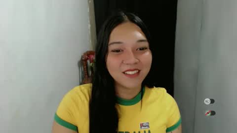 Snapshot of alisa_kiss_ chatting on 19, 9, 2025 Shanti xhey online show from 19, 9, 2025