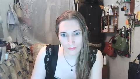 Snapshot of alisa_marta_ chatting on 16, 1, 2025 Alisa  Marta liska  online show from 16, 1, 2025