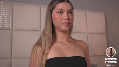 Snapshot of alisa_roldan chatting on 28, 1, 2025 online show from 28, 1, 2025