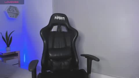 Snapshot of alisa_walton chatting on 24, 2, 2025 ALIS online show from 24, 2, 2025