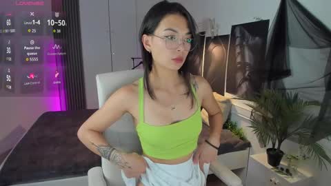 Snapshot of alisasian chatting on 26, 9, 2025 Alice online show from 26, 9, 2025