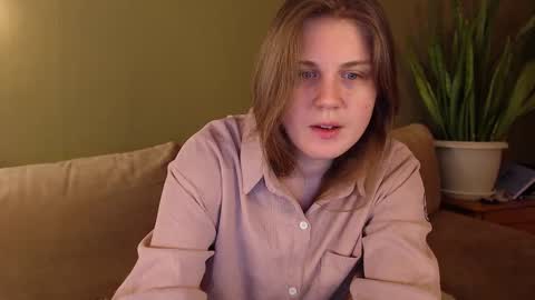 Snapshot of alisaxxxshy chatting on 11, 2, 2025 alisaxxxshy online show from 11, 2, 2025