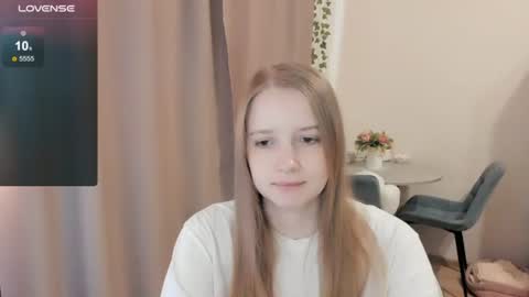 Snapshot of alisha_ley chatting on 26, 6, 2026 Alya online show from 26, 6, 2026