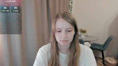 Snapshot of alisha_ley chatting on 7, 7, 2026 Alya online show from 7, 7, 2026