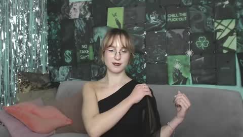 Snapshot of alishakelly chatting on 31, 10, 2025 alishakelly online show from 31, 10, 2025