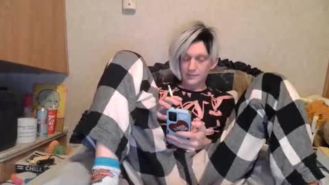 Alisha online show from 5, 4, 2026