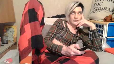 Snapshot of alishaluv chatting on 6, 5, 2026 Alisha online show from 6, 5, 2026