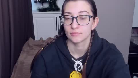 Snapshot of alishamurray chatting on 31, 12, 2024 Alina online show from 31, 12, 2024