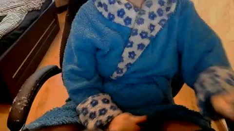 Snapshot of alisia18 chatting on 1, 2, 2026 Alisa online show from 1, 2, 2026