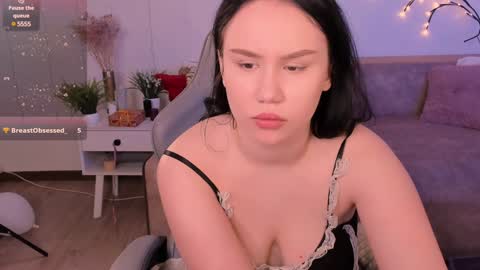 Alisia online show from 15, 1, 2025