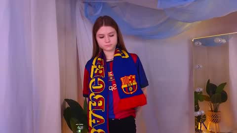 Alisia online show from 15, 12, 2024