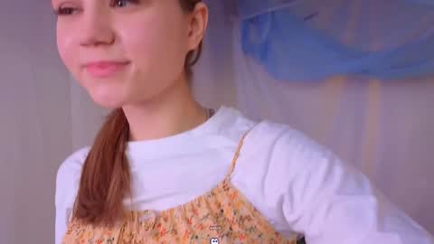 Alisia online show from 20, 12, 2024