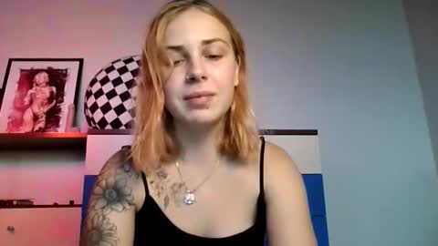 Alisa online show from 28, 10, 2025