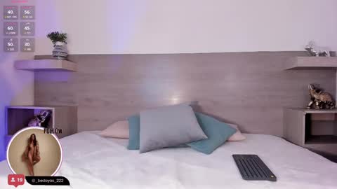 Snapshot of alison222_ chatting on 4, 3, 2025 A L I S O N online show from 4, 3, 2025