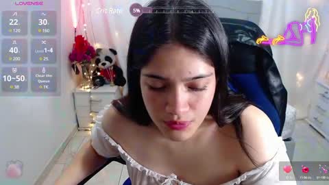 Snapshot of alison_girl22 chatting on 11, 2, 2025 Alison online show from 11, 2, 2025