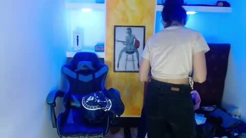 ALISON MOON online show from 18, 9, 2025