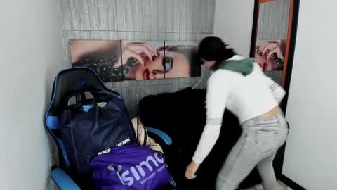 ALISON MOON online show from 2, 10, 2025