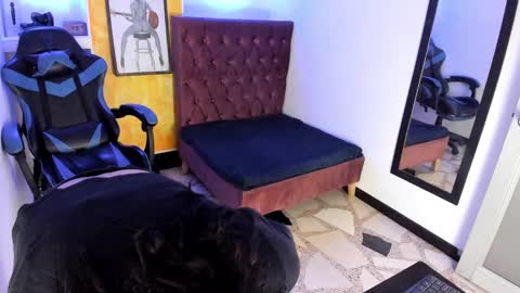 ALISON MOON online show from 3, 10, 2025