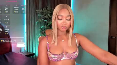 Alison Moon  online show from 22, 11, 2025