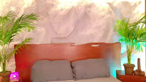 Alison Moon  online show from 17, 7, 2026