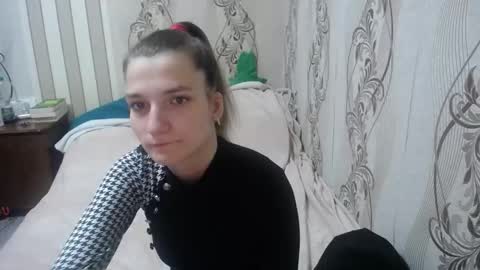 Snapshot of alissaclentx chatting on 27, 10, 2025 alissaclentx online show from 27, 10, 2025