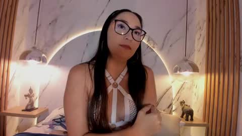 Snapshot of alissajoness chatting on 3, 2, 2025 Alissa online show from 3, 2, 2025