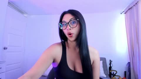 Snapshot of alissia_viera chatting on 12, 1, 2025 iraide online show from 12, 1, 2025