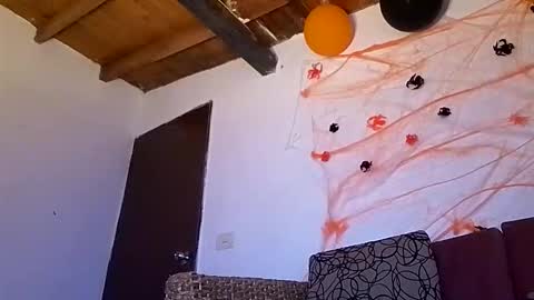 Alisson369  online show from 23, 10, 2025