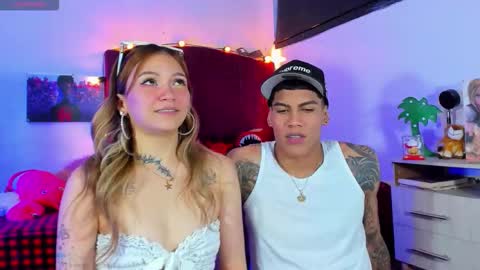 Snapshot of alisson_and_jhonny chatting on 18, 9, 2025 Aliandjho online show from 18, 9, 2025