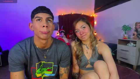 Snapshot of alisson_and_jhonny chatting on 30, 9, 2025 Aliandjho online show from 30, 9, 2025