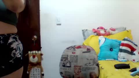 Snapshot of alisson_brand chatting on 9, 1, 2025 alisson brand online show from 9, 1, 2025