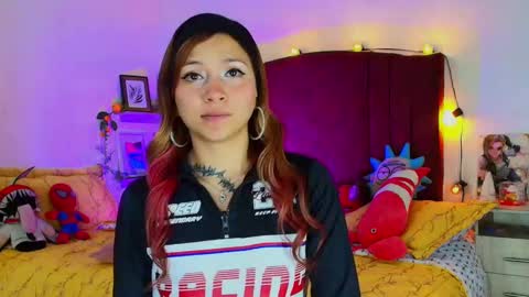 Alisson IG alisson zafiro27 online show from 22, 11, 2025