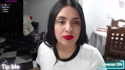 Snapshot of alix_beltran chatting on 15, 5, 2026 Alix online show from 15, 5, 2026