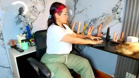 Alix online show from 8, 2, 2026