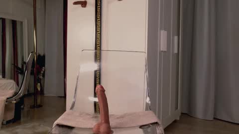 aliyv online show from 30, 3, 2026