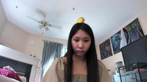 Alize Zaide online show from 2, 10, 2025