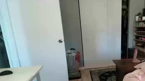 Snapshot of all_of_oyl chatting on 8, 9, 2025 All of Oyl online show from 8, 9, 2025